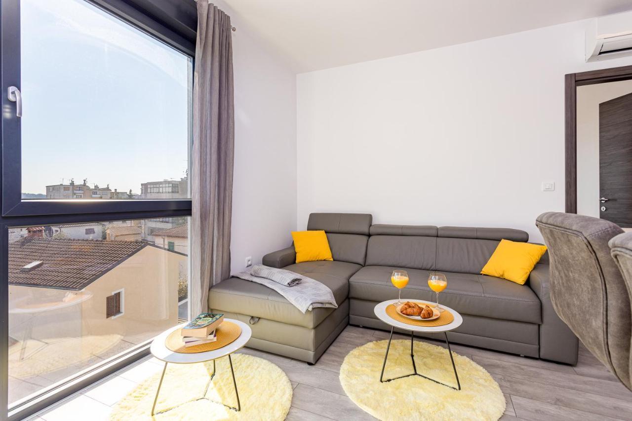 Apartment M****, New City Apartment + Parking プーラ エクステリア 写真